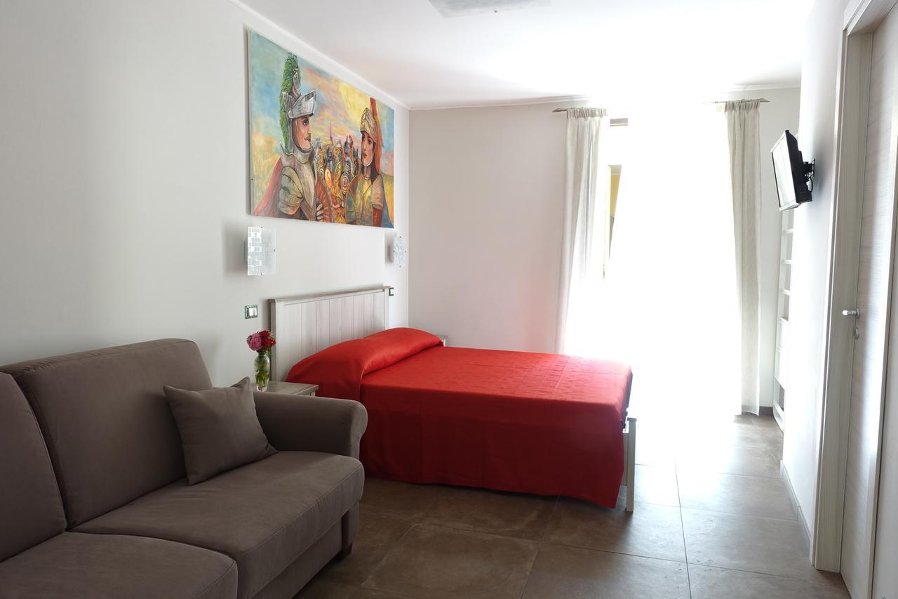 Bb Opera Dei Pupi Bed and Breakfast Συρακούσες Εξωτερικό φωτογραφία