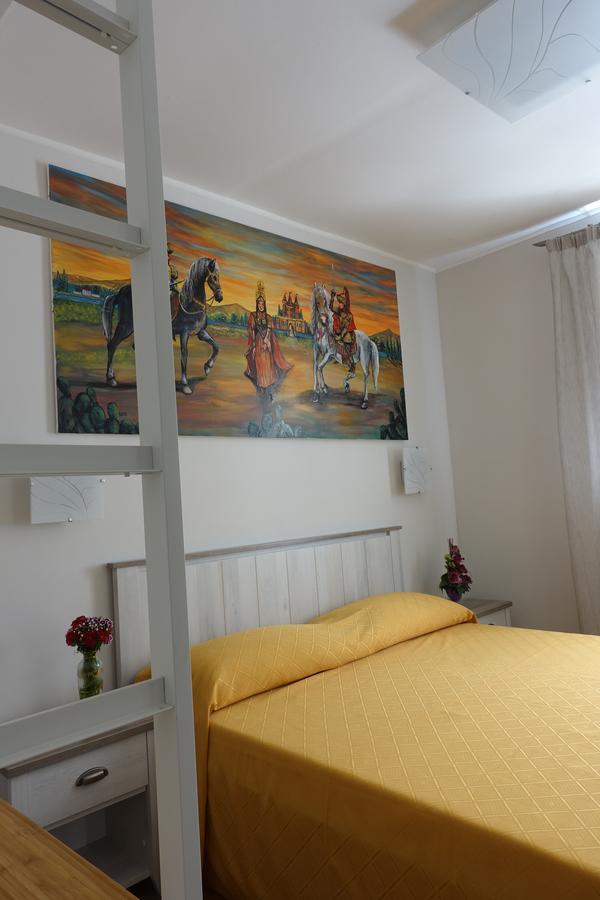 Bb Opera Dei Pupi Bed and Breakfast Συρακούσες Εξωτερικό φωτογραφία