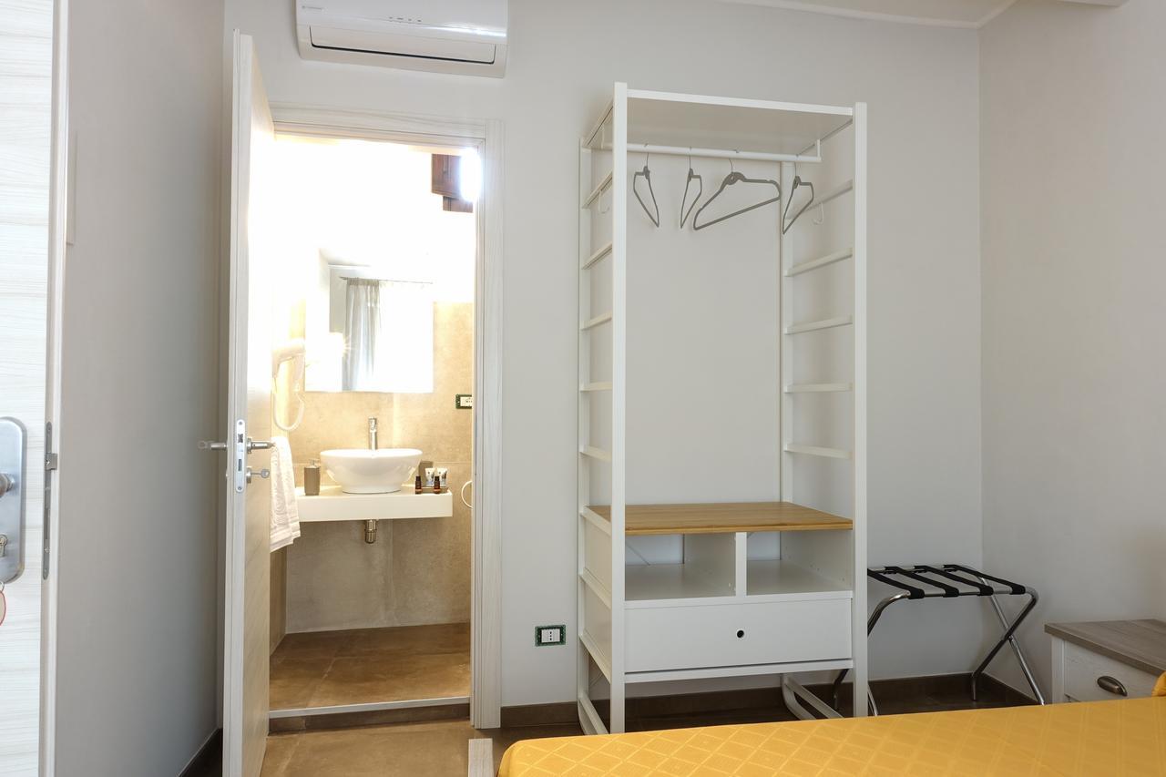 Bb Opera Dei Pupi Bed and Breakfast Συρακούσες Εξωτερικό φωτογραφία