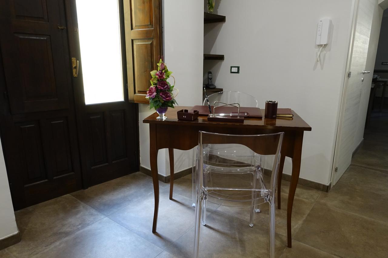 Bb Opera Dei Pupi Bed and Breakfast Συρακούσες Εξωτερικό φωτογραφία